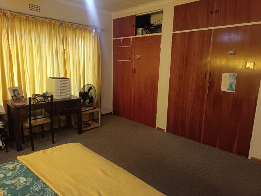 5 Bedroom Property for Sale in Carters Glen Northern Cape